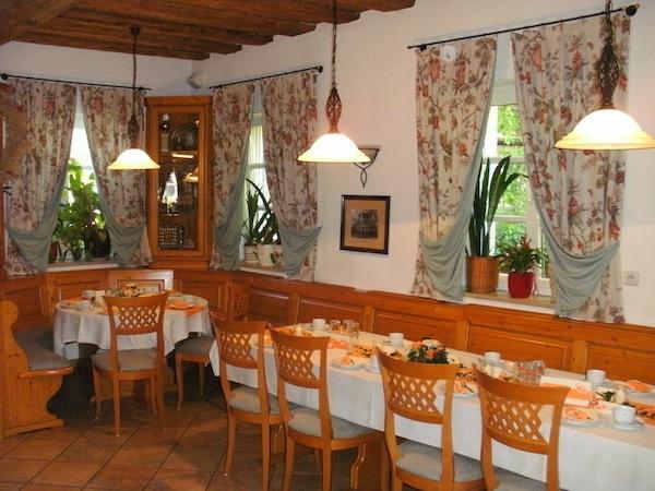 San Im Gasthof Mayd Hotel Erlangen Eksteriør billede